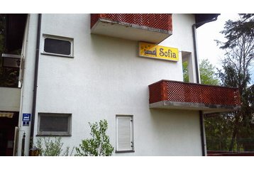 Chorvatsko Privát Tuheljske Toplice, Exteriér